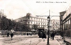 ORAN - PLACE D'ARMES - STATION TRAMS